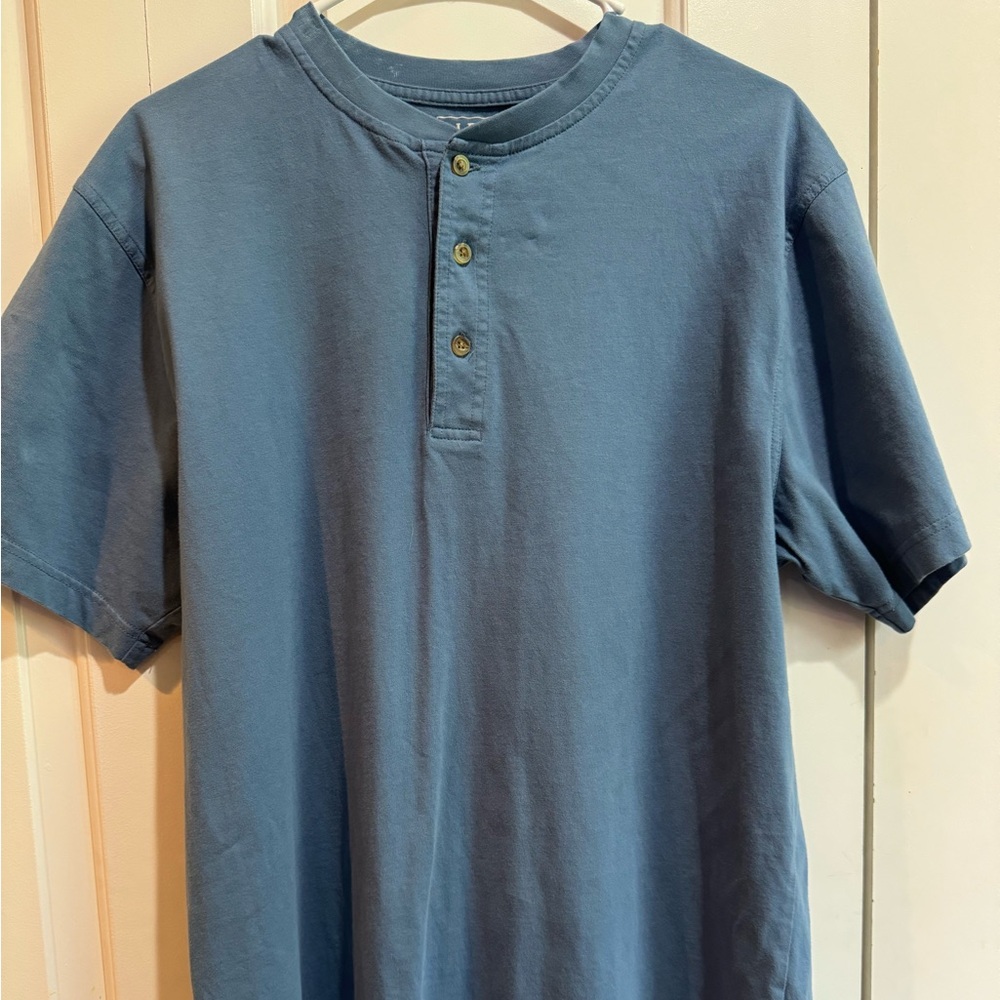 Men’s M L.L.Bean Shirt